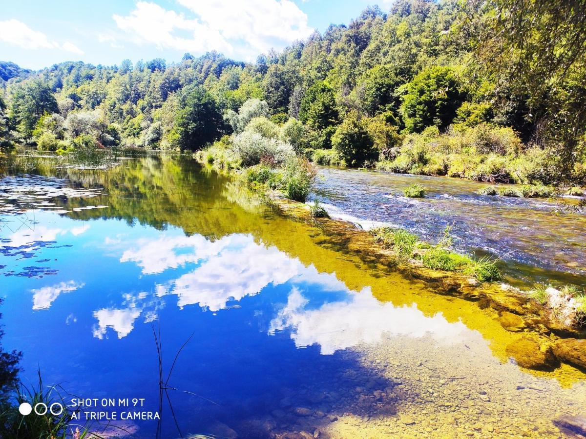 Smaragd River Near Rastoke & Plitvice Lakes Слунь Екстер'єр фото