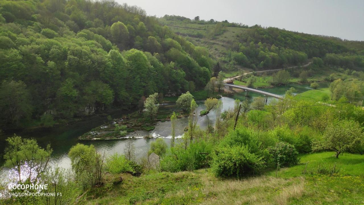 Smaragd River Near Rastoke & Plitvice Lakes Слунь Екстер'єр фото